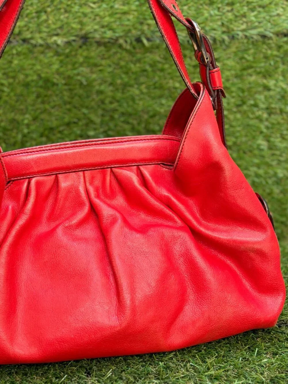 Fendi Red Borsa Leather Hobo Doctor Bag